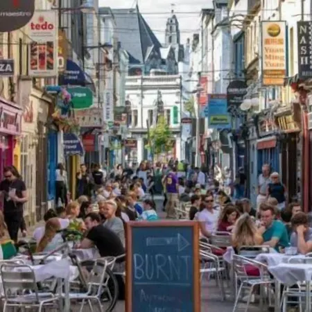 فندق Rezz كورك